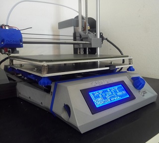 Conception, fabrication et commercialisation d'imprimantes 3D FDM